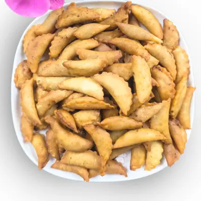 বিক্রমপুরের ঐতিহ্যবাহী ছেই পিঠা বা পুলি পিঠা secondary